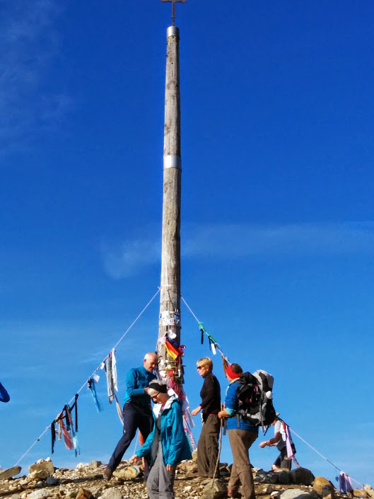 Dropping a pebble of blessing or regret at La Cruz de Ferro