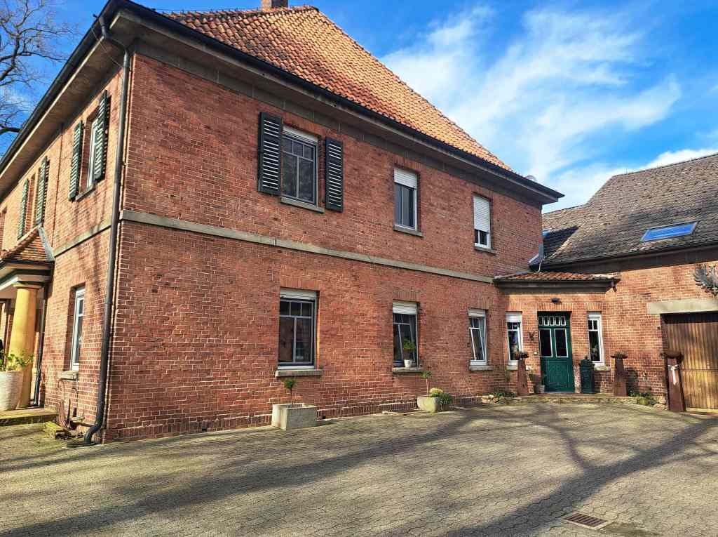Brick house on the Gründing farm near
Neuenkirchen, Germany. The farm has been in the family since the fifteenth century.